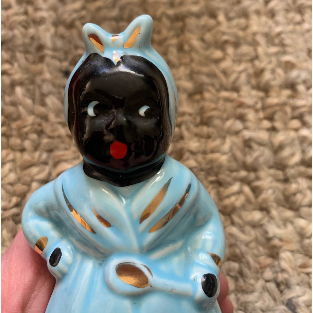 Mint condition Black American SALT SHAKER in robin egg blue gold gilt ca 1920-50